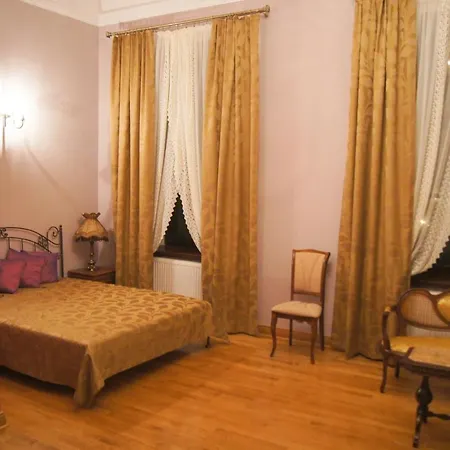 Palac W Dlutowie Homestay Dlutowo
