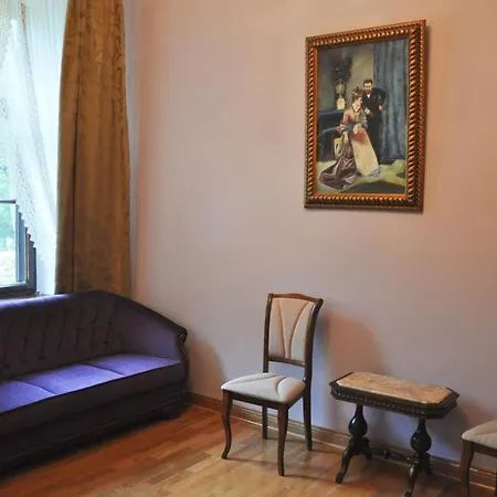 Palac W Dlutowie Rum i privatbostad Dlutowo