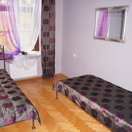 Rum i privatbostad Palac W Dlutowie